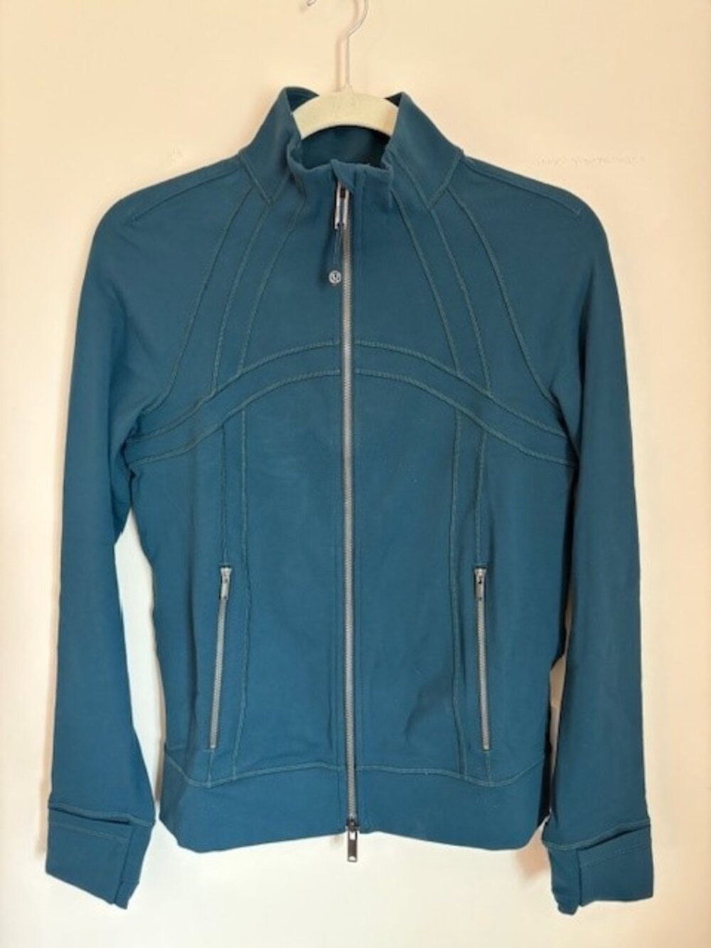Define Track Jacket Luon